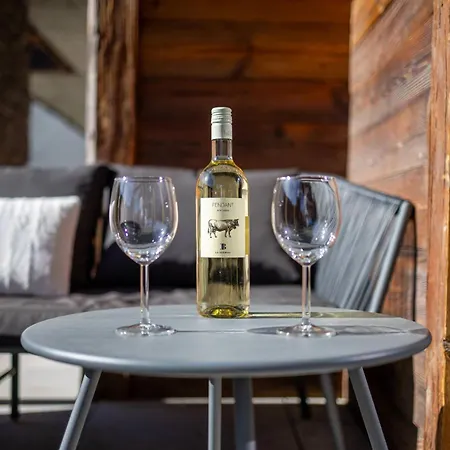 Les Fermes Alice B01a Centre De La Station *