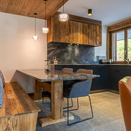 Les Fermes Alice B01a Centre De La Station *